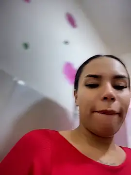 Snapshot of Naatalia chatting on May 2026 07:52:01 PM Naatalia online show from May 2026 07:52:01 PM