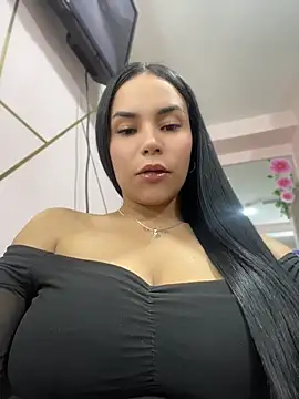 Snapshot of Naatalia chatting on July 2026 05:22:01 PM Naatalia online show from July 2026 05:22:01 PM