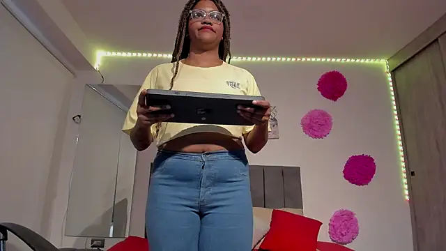 ZahraRose online show from February 2025 11:52:01 AM