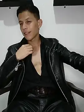 Snapshot of Mr-Eros-Master chatting on February 2025 04:40:01 AM Mr-Eros-Master online show from February 2025 04:40:01 AM