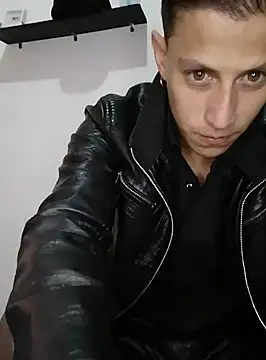 Snapshot of Mr-Eros-Master chatting on February 2025 07:25:02 PM Mr-Eros-Master online show from February 2025 07:25:02 PM