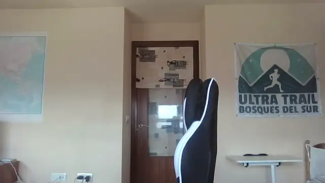 Snapshot of llopaco chatting on May 2026 09:28:02 AM llopaco online show from May 2026 09:28:02 AM