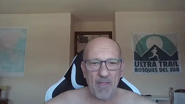 Snapshot of llopaco chatting on June 2026 11:10:01 AM llopaco online show from June 2026 11:10:01 AM