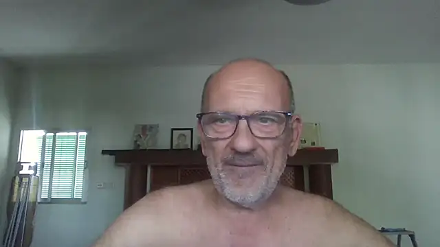 Snapshot of llopaco chatting on July 2026 01:03:01 PM llopaco online show from July 2026 01:03:01 PM