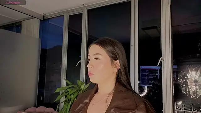 Ivanna West online show from October 2025 10:27:02 AM