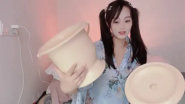 yueyue2003 online show from February 2025 02:14:02 PM