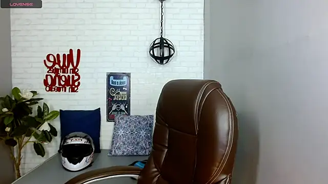 Martin Linares online show from February 2025 01:35:02 PM