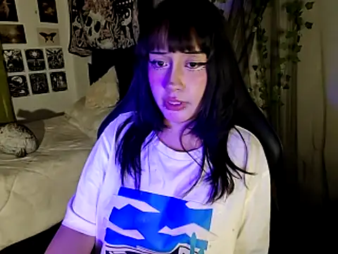 blue katt online show from December 2025 02:41:01 AM