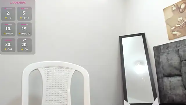 Chloe diamondss online show from March 2025 10:21:02 AM