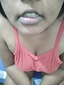 SLbeaty online show from November 2025 10:26:02 AM