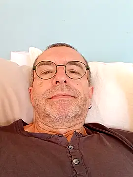 Snapshot of Xavspank2 chatting on September 2025 09:25:02 AM Xavspank2 online show from September 2025 09:25:02 AM