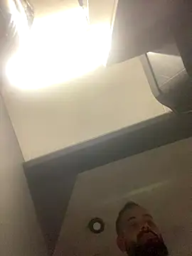 guccititi online show from October 2025 06:43:01 AM