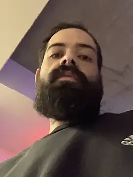 guccititi online show from December 2025 01:49:02 PM