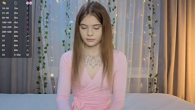 CarolinePepper online show from March 2026 01:11:01 PM