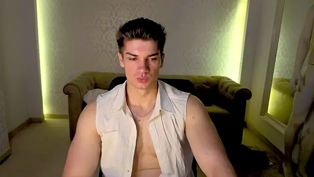 Snapshot of MaxKaiden chatting on June 2026 04:06:01 AM MaxKaiden online show from June 2026 04:06:01 AM