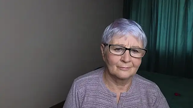 Snapshot of Sandra_Snowflake chatting on September 2025 11:34:02 AM Sandra Snowflake online show from September 2025 11:34:02 AM