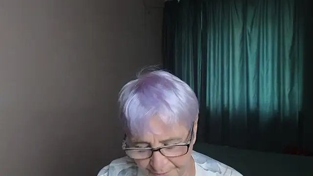 Snapshot of Sandra_Snowflake chatting on October 2025 11:53:02 AM Sandra Snowflake online show from October 2025 11:53:02 AM