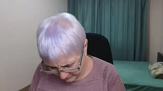 Snapshot of Sandra_Snowflake chatting on October 2025 11:54:01 AM Sandra Snowflake online show from October 2025 11:54:01 AM