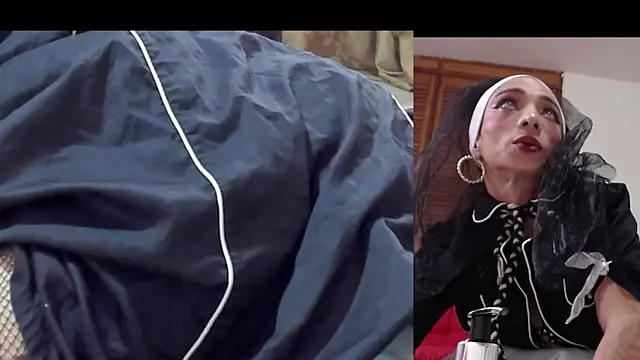 afroditacute15 online show from October 2025 05:59:02 PM