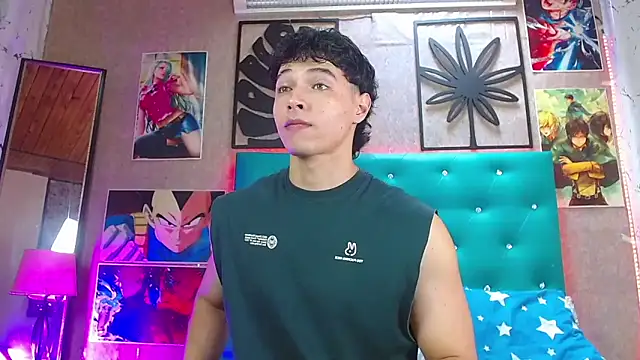 Snapshot of LiamAndrewzz chatting on October 2025 06:31:01 PM LiamAndrewzz online show from October 2025 06:31:01 PM