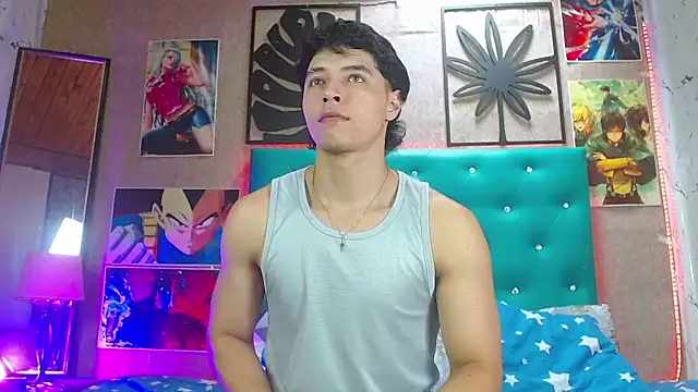 Snapshot of LiamAndrewzz chatting on October 2025 05:35:02 PM LiamAndrewzz online show from October 2025 05:35:02 PM