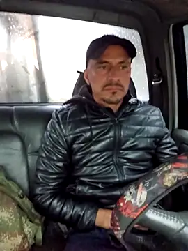 Iuver online show from February 2026 09:00:02 PM