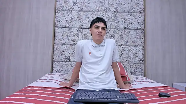 frank jhonsson online show from March 2026 06:59:01 PM