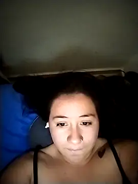 sweetie  annieee online show from November 2025 05:06:01 AM