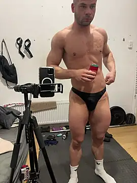 Snapshot of pesyelisa chatting on March 2025 03:33:02 AM pesyelisa online show from March 2025 03:33:02 AM