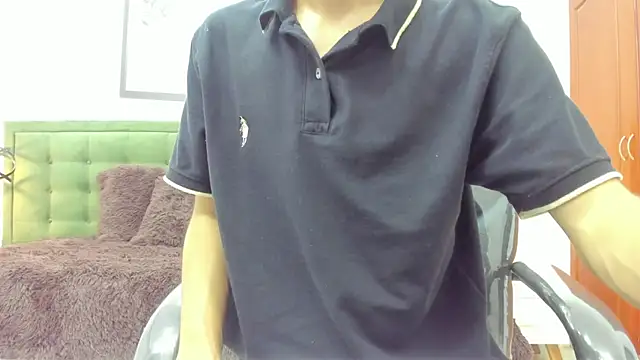 Johann sex online show from December 2025 04:58:02 PM