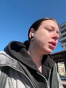 AlishaPrettyBlade online show from April 2026 03:40:02 AM