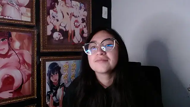 Snapshot of Arielle_lov chatting on March 2025 11:49:02 AM Arielle lov online show from March 2025 11:49:02 AM