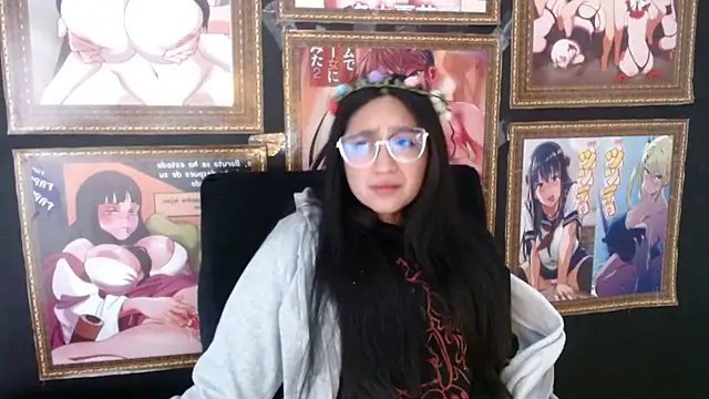 Snapshot of Arielle_lov chatting on March 2025 11:42:01 AM Arielle lov online show from March 2025 11:42:01 AM