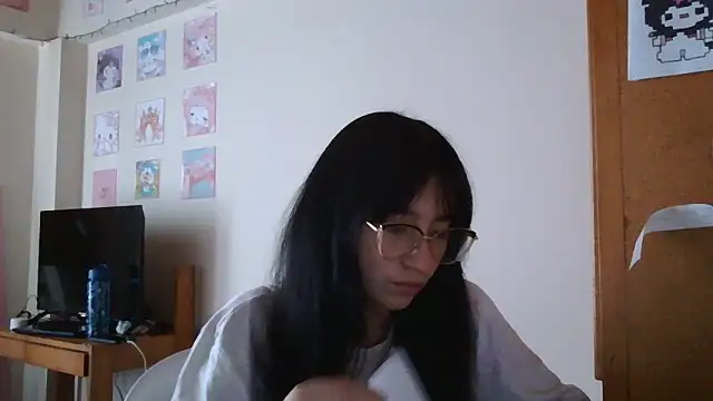 Snapshot of Arielle_lov chatting on October 2025 04:11:01 PM Arielle lov online show from October 2025 04:11:01 PM