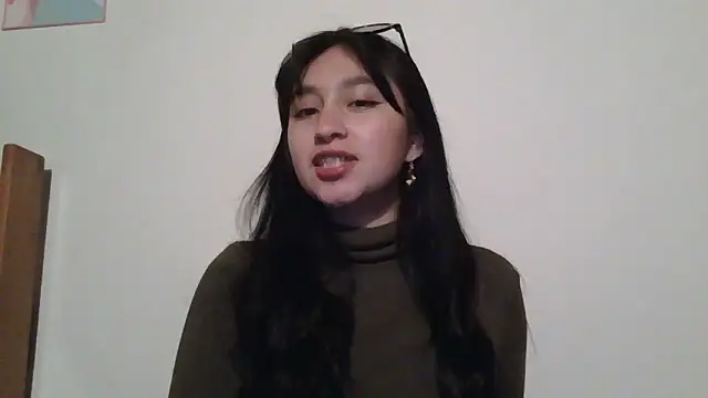 Snapshot of Arielle_lov chatting on February 2026 01:44:02 AM Arielle lov online show from February 2026 01:44:02 AM