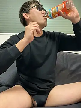 Snapshot of pierrot_0202 chatting on February 2025 08:40:01 AM pierrot 0202 online show from February 2025 08:40:01 AM