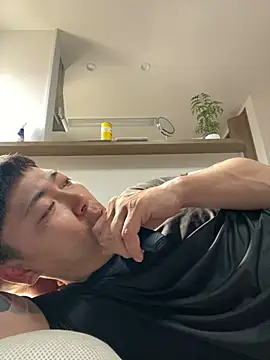 Snapshot of pierrot_0202 chatting on March 2025 05:10:02 AM pierrot 0202 online show from March 2025 05:10:02 AM