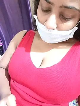 COZY ROZI online show from October 2025 05:02:02 PM