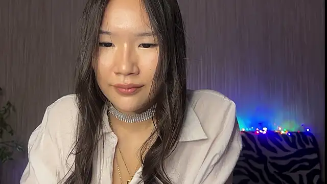 Snapshot of Asian_Vi chatting on March 2025 02:21:02 PM Asian Vi online show from March 2025 02:21:02 PM