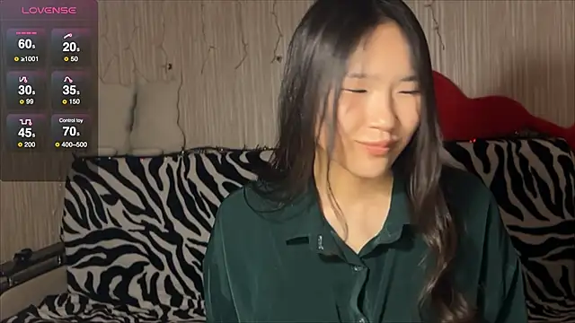 Snapshot of Asian_Vi chatting on March 2025 10:03:02 AM Asian Vi online show from March 2025 10:03:02 AM
