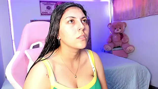 Cristal Smith20 online show from July 2026 08:28:02 PM
