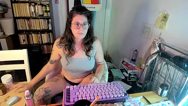 Rosiee69  online show from November 2025 09:25:01 PM