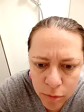 Snapshot of Conejta chatting on March 2025 11:48:01 AM Conejta online show from March 2025 11:48:01 AM
