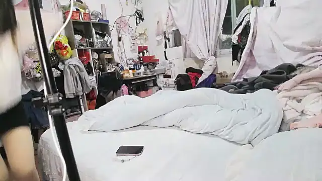 hebe-02 online show from April 2026 11:04:02 AM