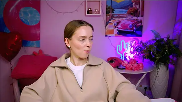 JenniferGraces online show from March 2025 02:10:02 PM