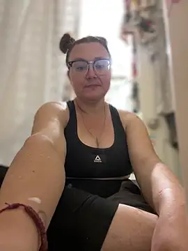 HTXBELLE online show from March 2026 01:21:02 AM