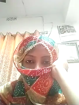 Snapshot of cuteangel9999 chatting on February 2025 06:48:01 AM cuteangel9999 online show from February 2025 06:48:01 AM