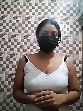 Snapshot of cuteangel9999 chatting on February 2025 08:36:01 PM cuteangel9999 online show from February 2025 08:36:01 PM