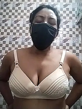 Snapshot of cuteangel9999 chatting on February 2025 07:44:02 AM cuteangel9999 online show from February 2025 07:44:02 AM