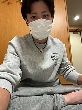 Snapshot of chiba_chan chatting on October 2025 12:19:02 PM chiba chan online show from October 2025 12:19:02 PM